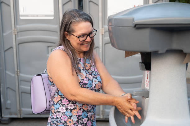 Best Handicap porta potty rental  in Harlem Heights, FL